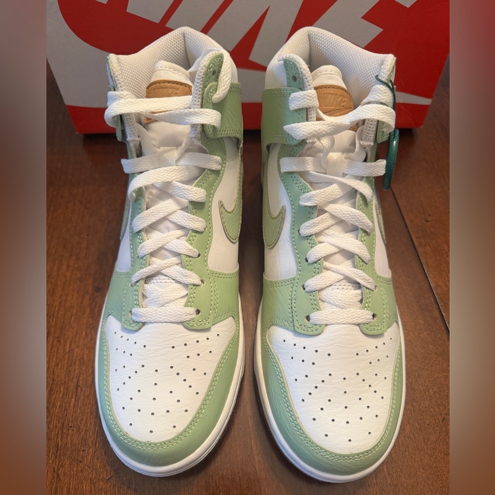 Nike Dink Hi Retro SE Sz 8.5M - Picture 3 of 5